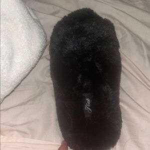 Victoria's Secret Black Fuzzy Slippers